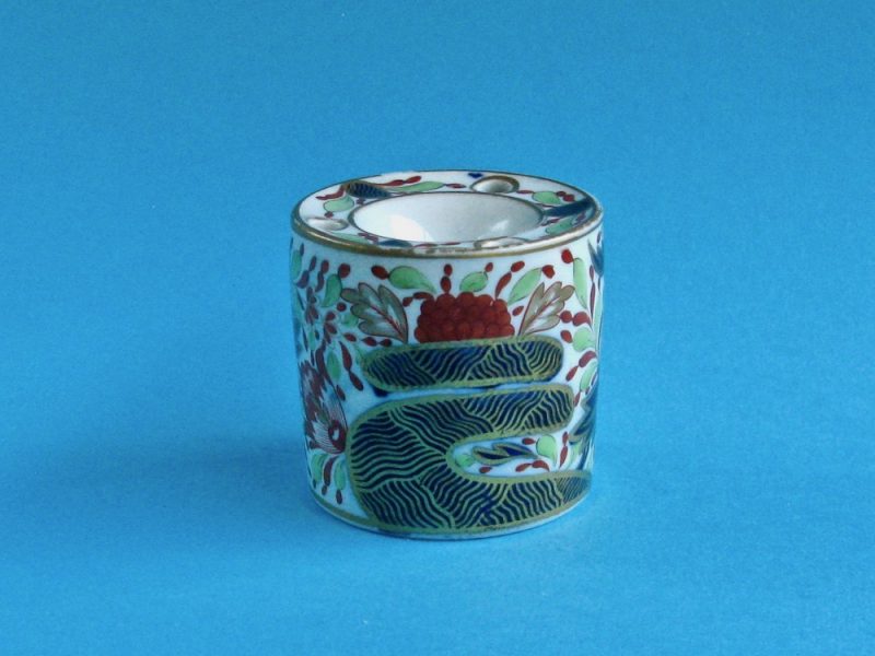 Item No. 1931 – Chamberlain Worcester drum inkwell Item No. 1931 – Chamberlain Worcester drum inkwell