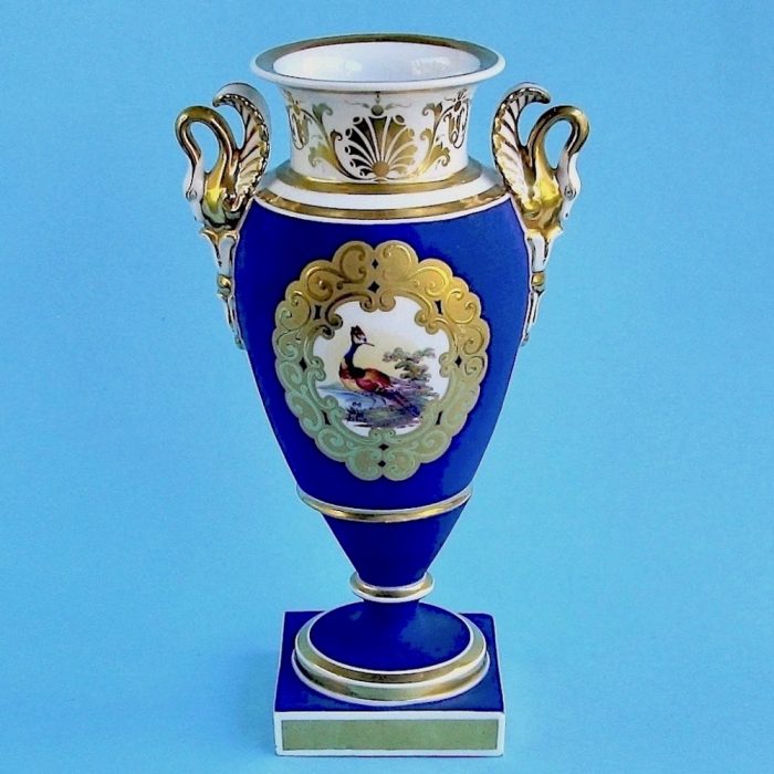 Item No. 2027 – Chamberlain Worcester vase