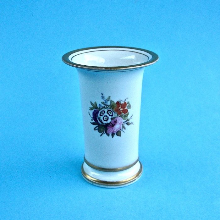 Item No. 1850 – Flight Barr and Barr spill vase